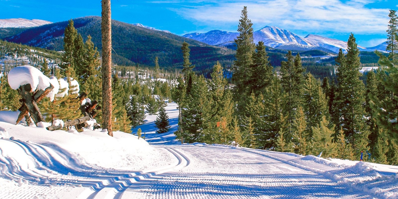 Cross country skiing at Devil's Thumb Ranch