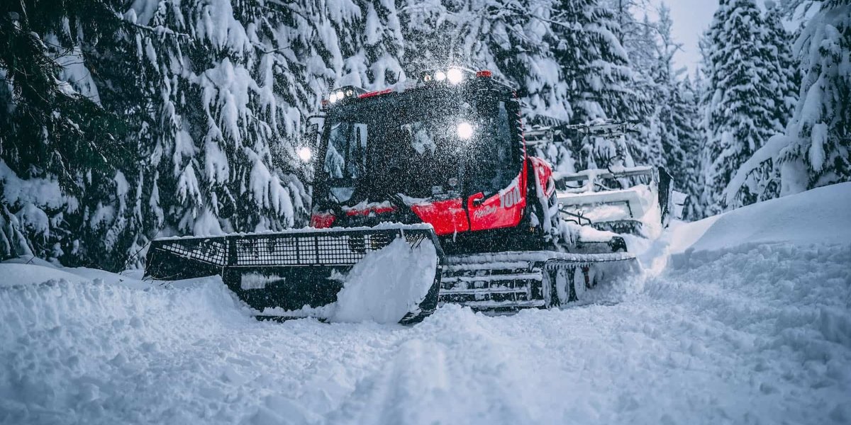 Cross country skiing at Powder Mountain Snowmobile Club