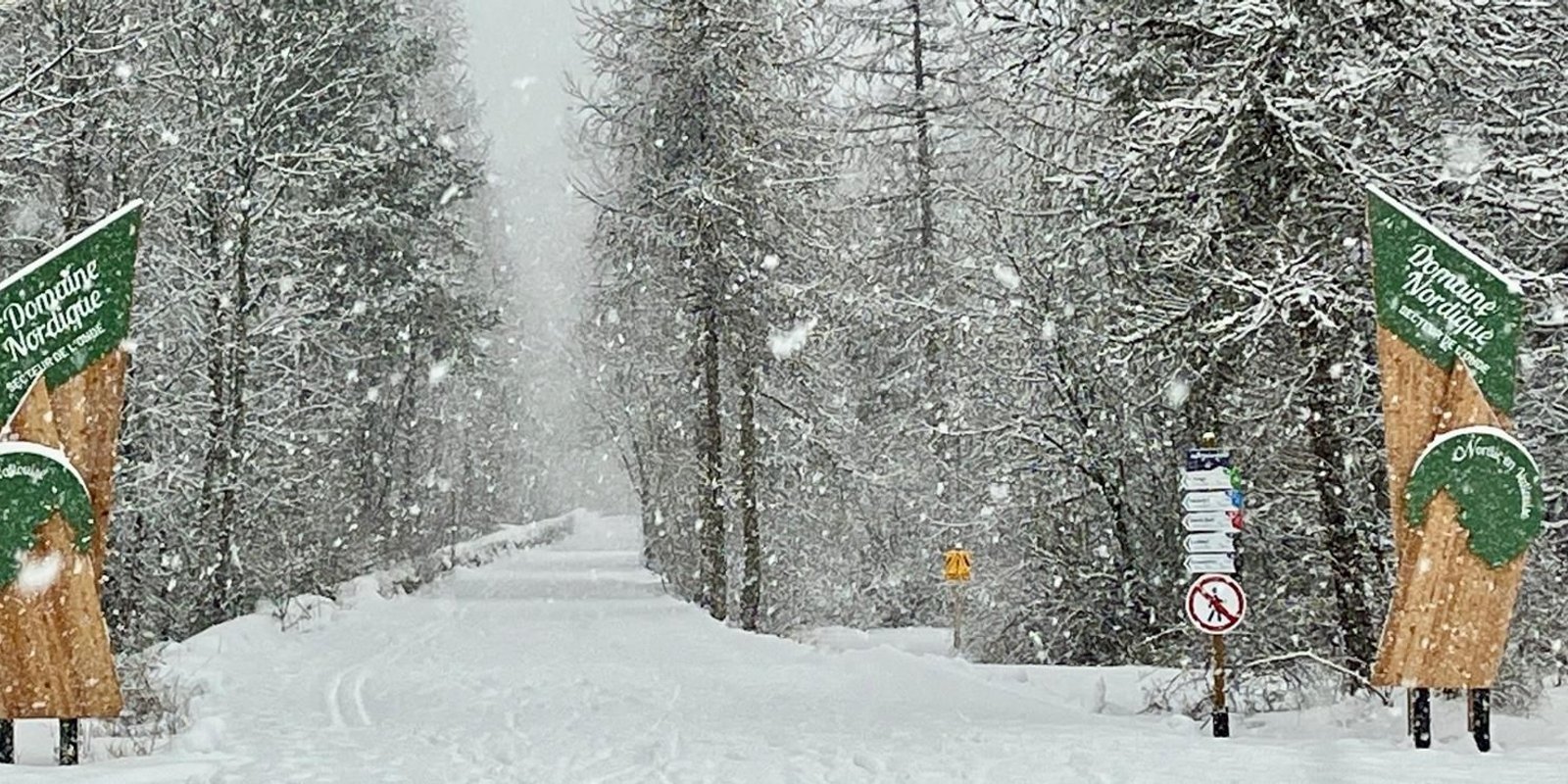 Cross country skiing at Nordic en Vallouise