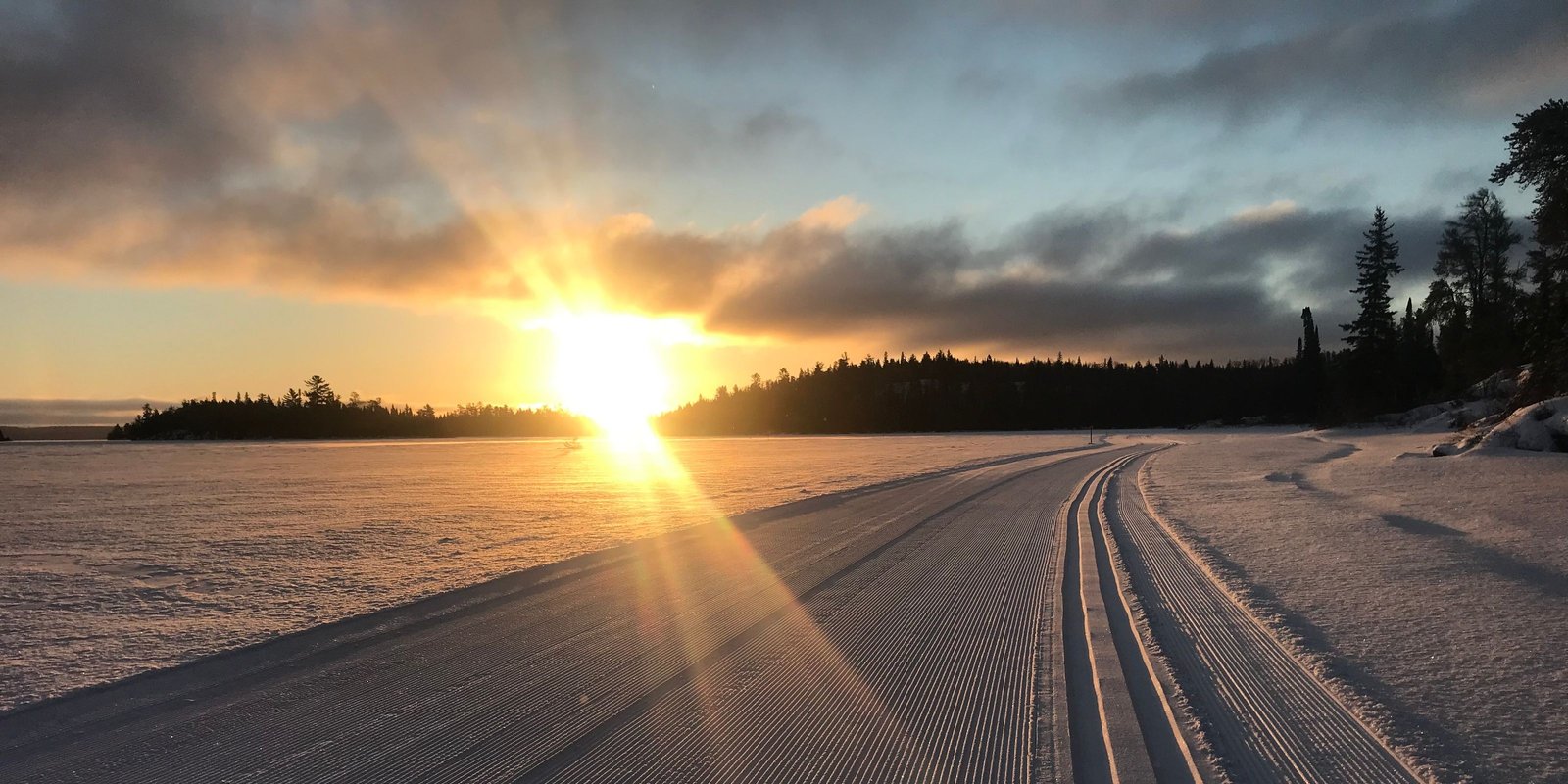 Cross country skiing at Falcon Ridge Ski Slopes