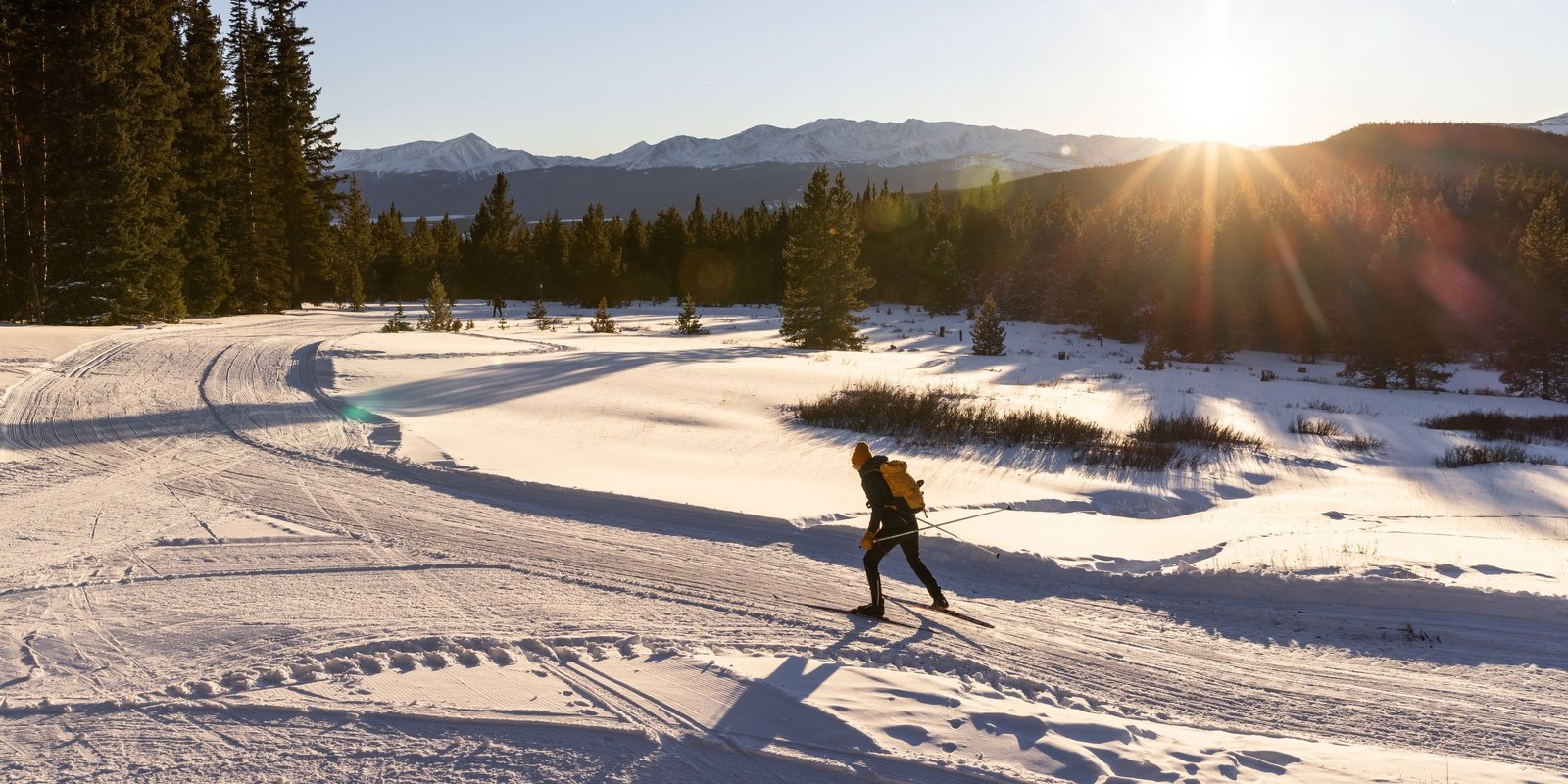 Cross country skiing at Tennessee Pass Nordic Center