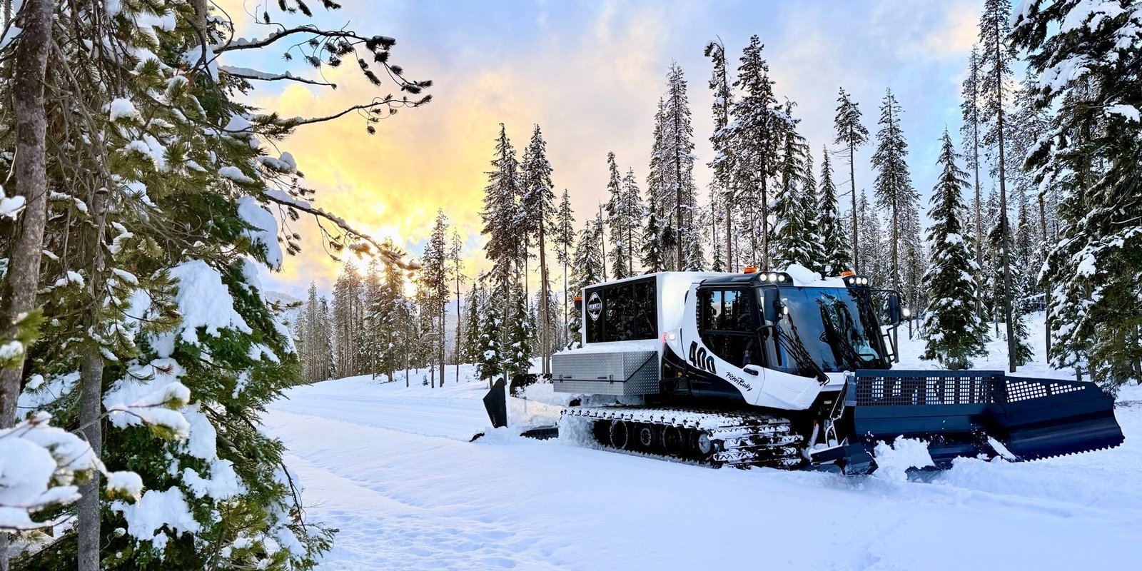Cross country skiing at Elk Lake Resort