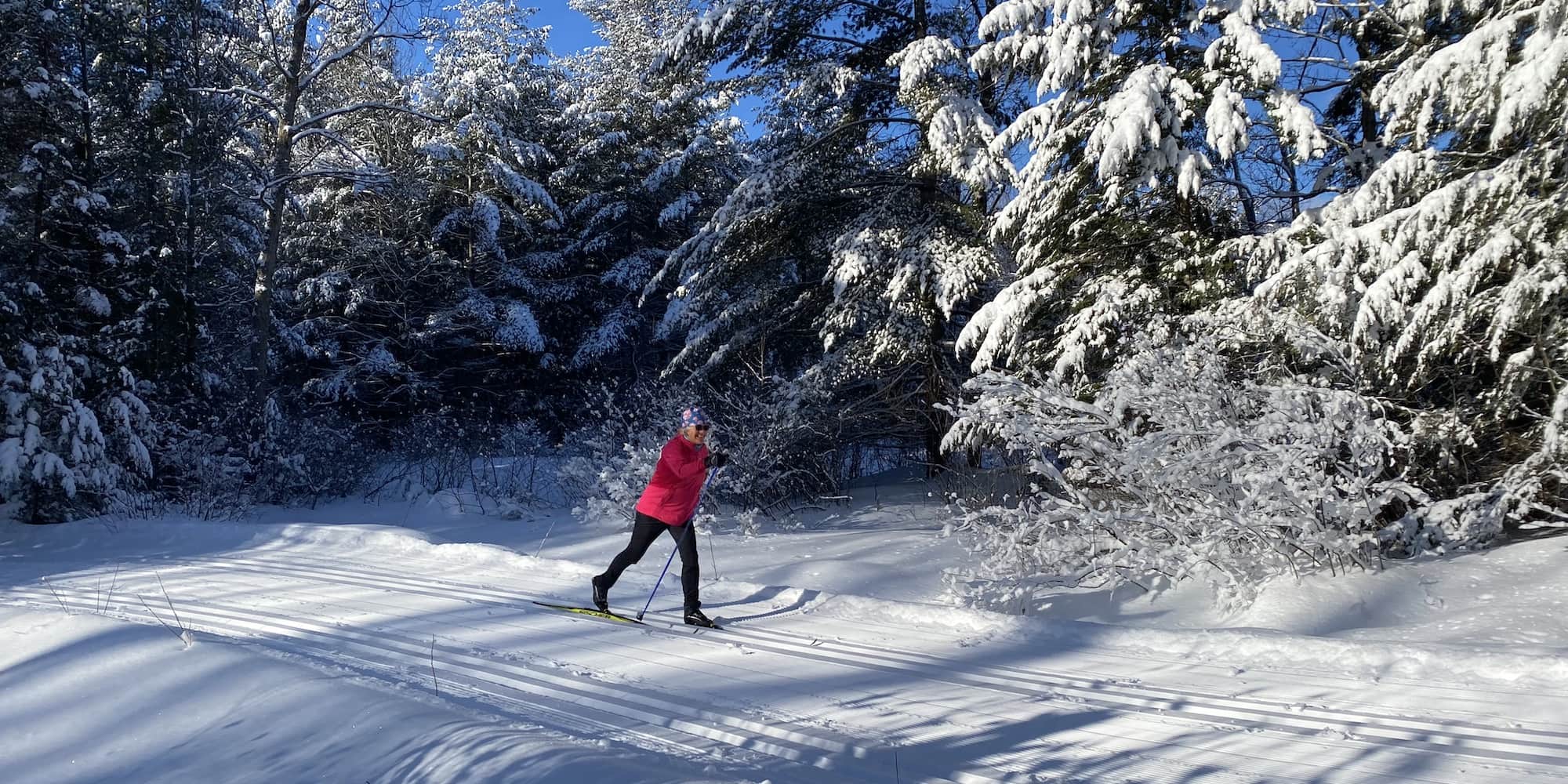 Cross country skiing at Nakkertok Nordique