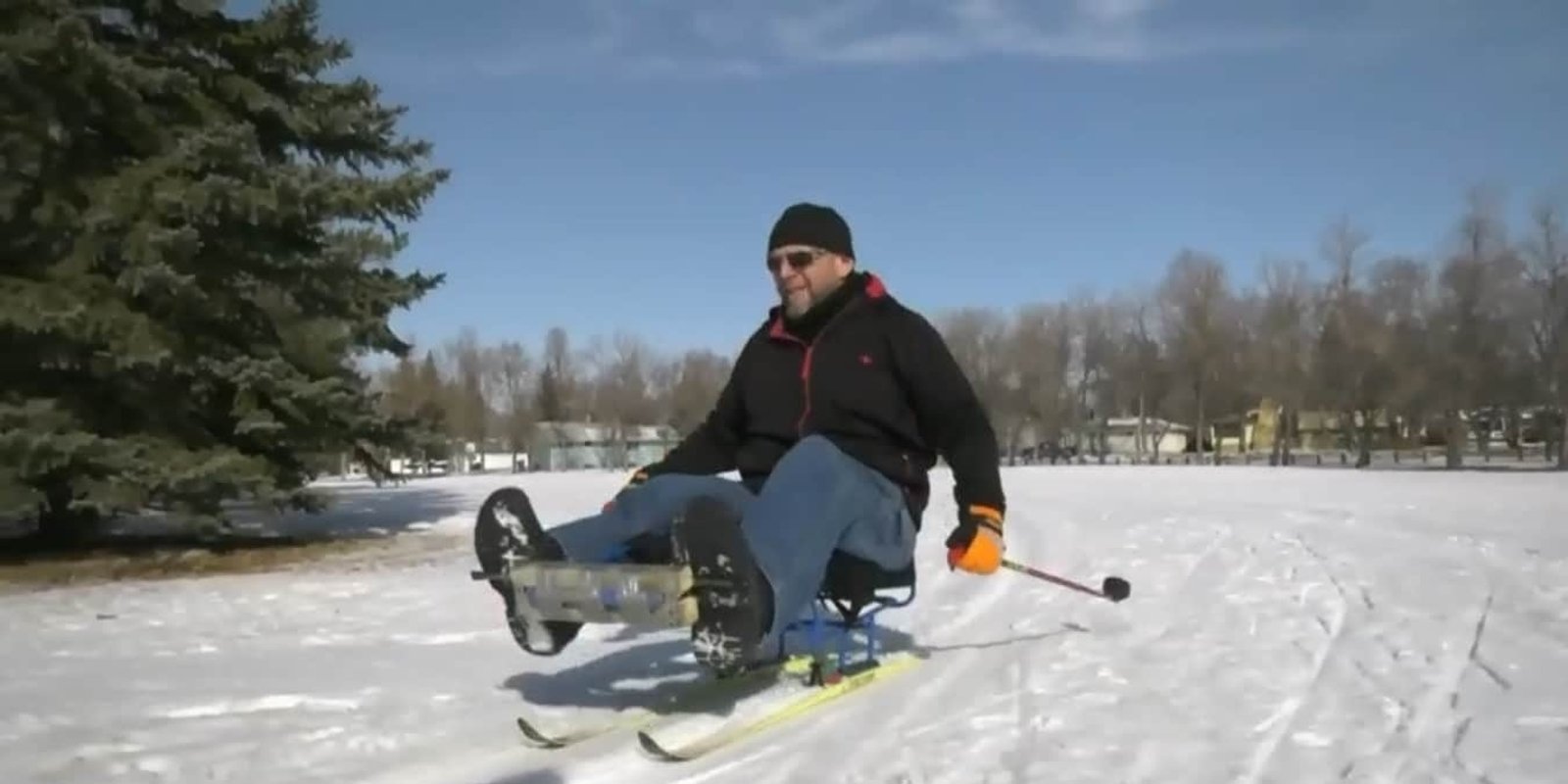 Cross country skiing at Regina Ski Club Douglas Park