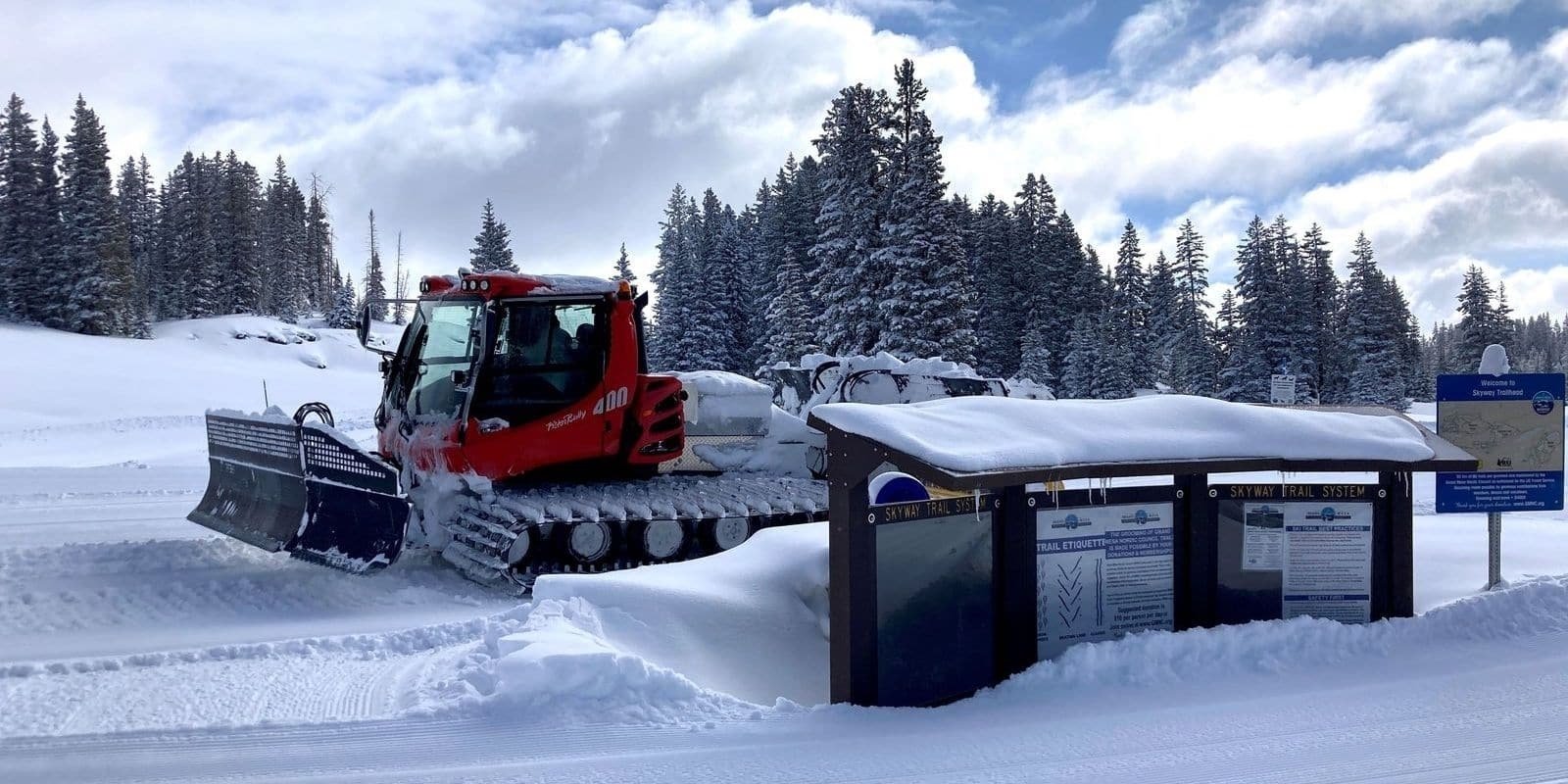 Cross country skiing at Grand Mesa Nordic Council